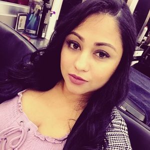 Meet your Posher, Anusha